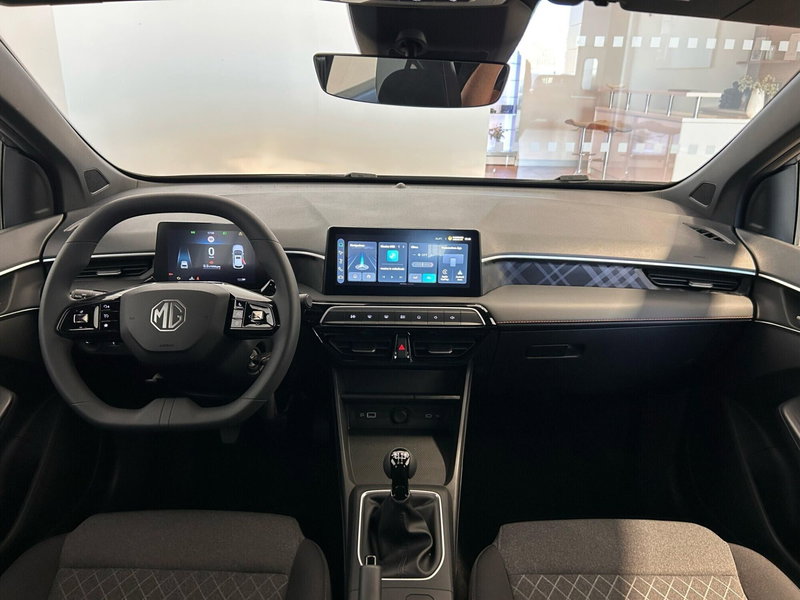 Mg MG3 nuova a Napoli (4)