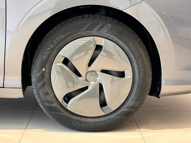 Mg MG3 nuova a Napoli (9)