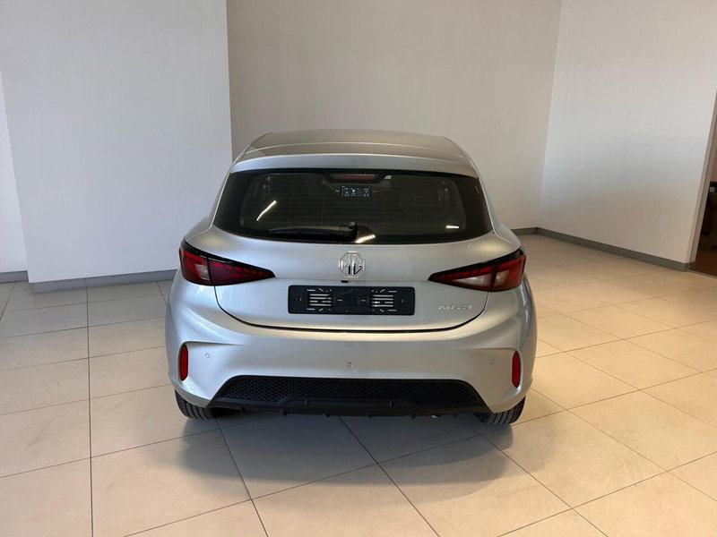 Mg MG3 nuova a Napoli (7)