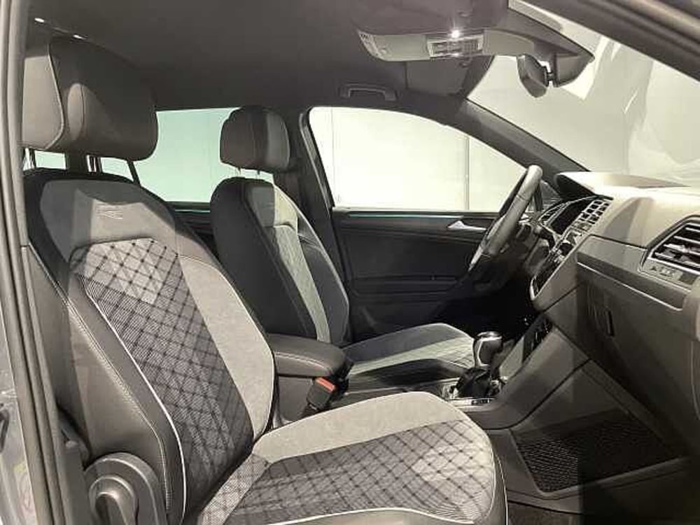Volkswagen Tiguan nuova a Ravenna (8)