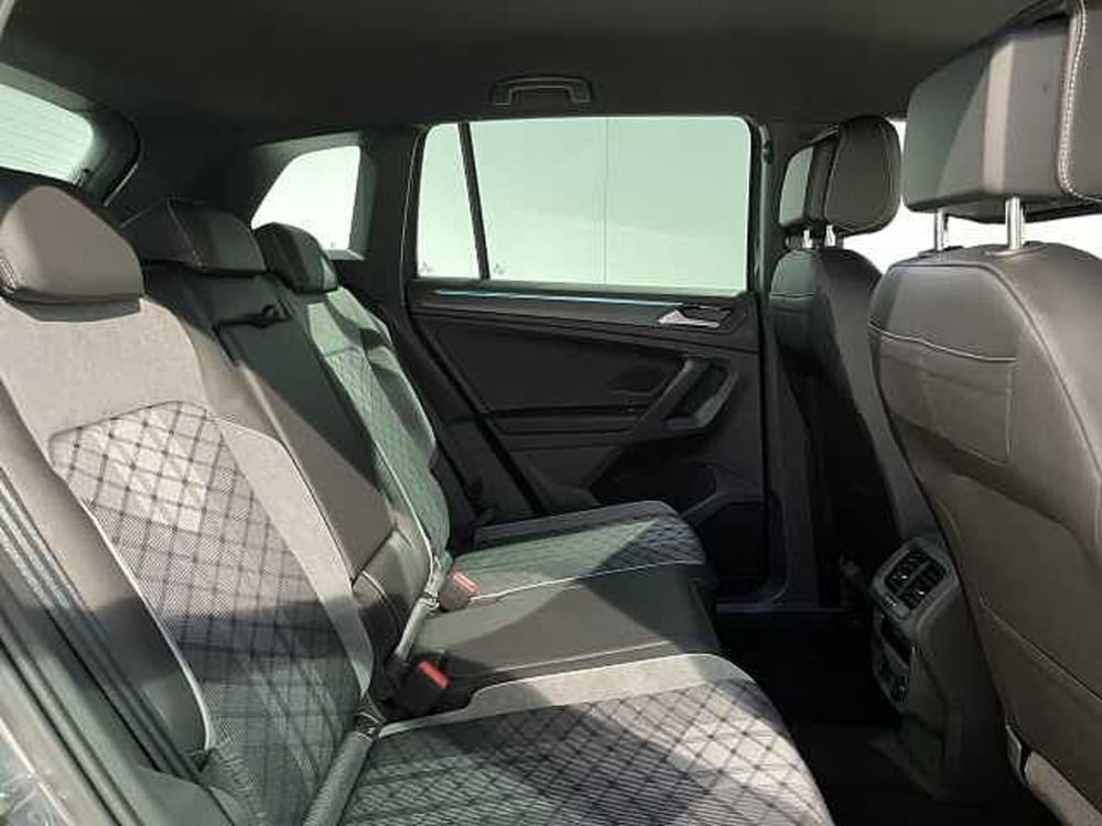 Volkswagen Tiguan nuova a Ravenna (9)