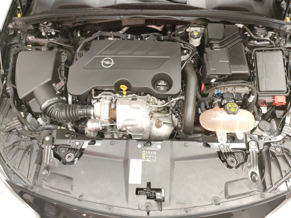 Opel Insignia Station Wagon usata a L'Aquila (10)