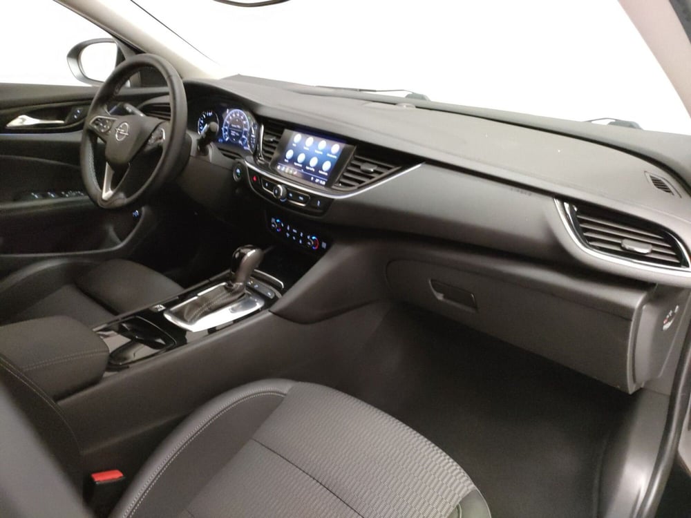 Opel Insignia Station Wagon usata a L'Aquila (12)