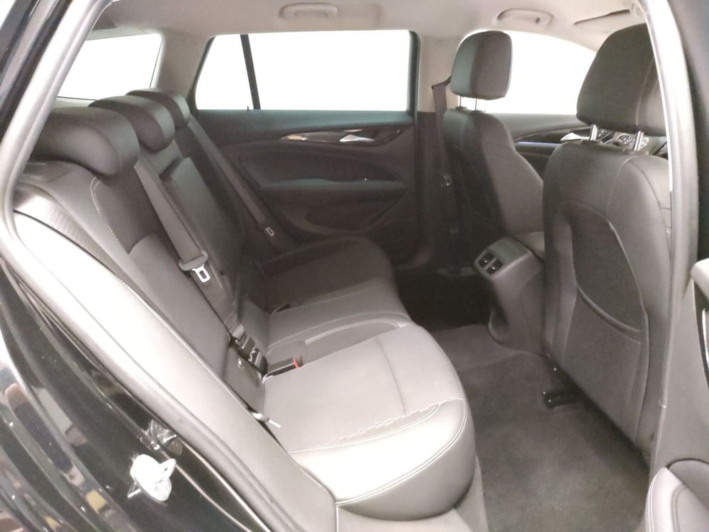 Opel Insignia Station Wagon usata a L'Aquila (14)