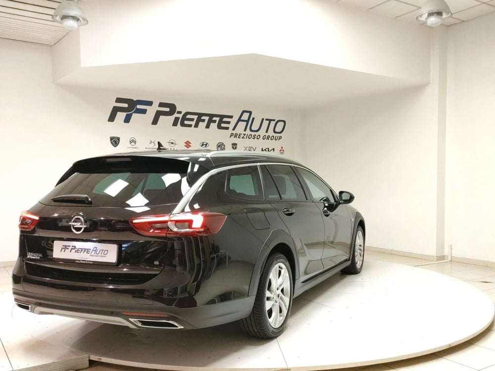 Opel Insignia Station Wagon usata a L'Aquila (4)