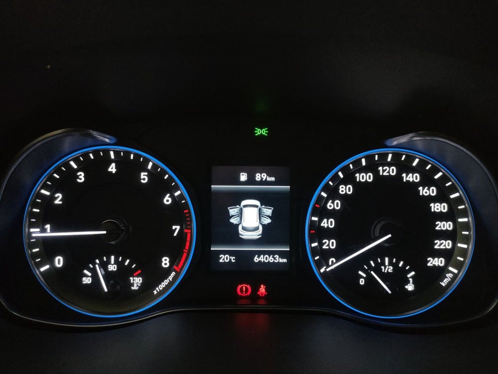 Hyundai Kona usata a L'Aquila (18)