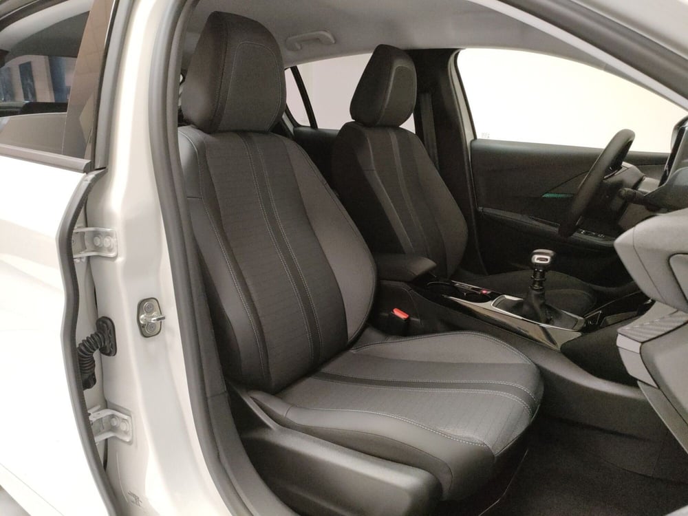 Peugeot 208 usata a Teramo (15)