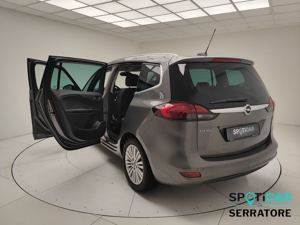 Opel Zafira usata a Como (7)
