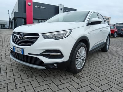 Opel Grandland 1.2 Turbo 12V 130 CV aut. Business Elegance del 2018 usata a Alessandria