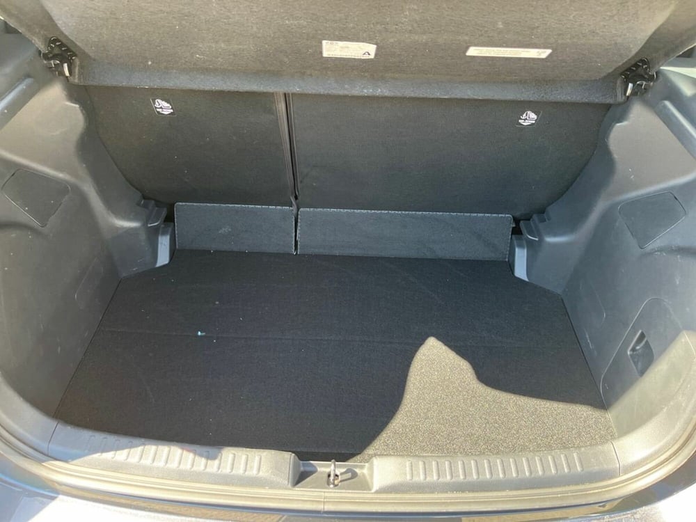 Toyota Yaris usata a Sondrio (13)