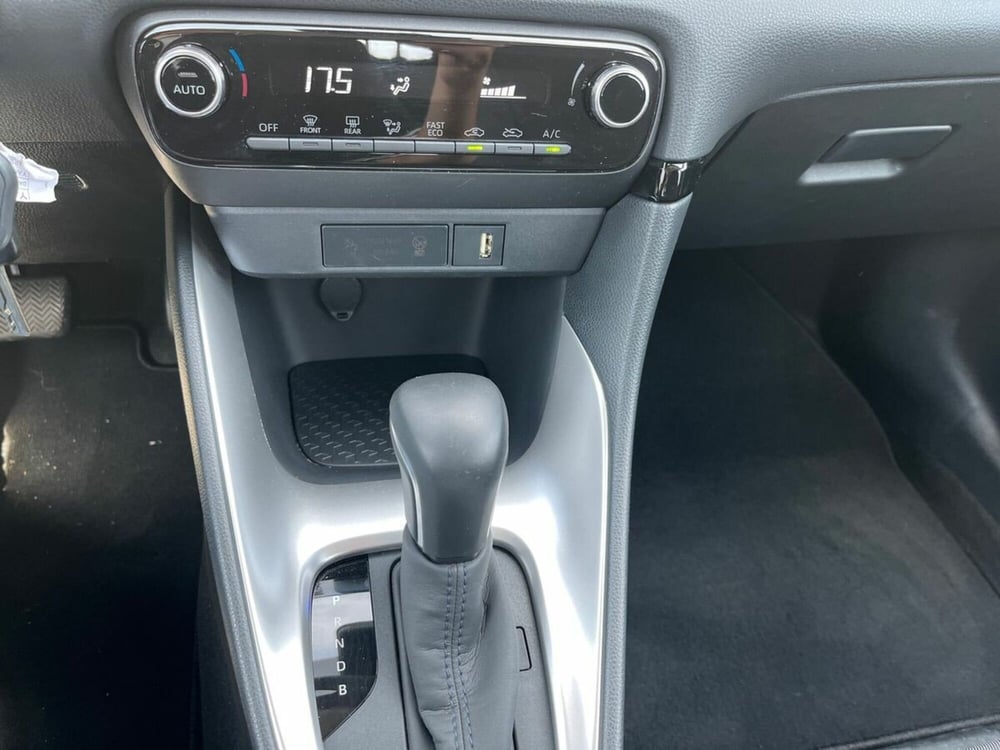 Toyota Yaris usata a Sondrio (15)