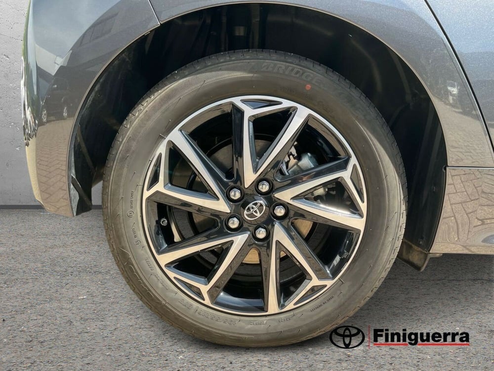 Toyota Yaris usata a Sondrio (8)
