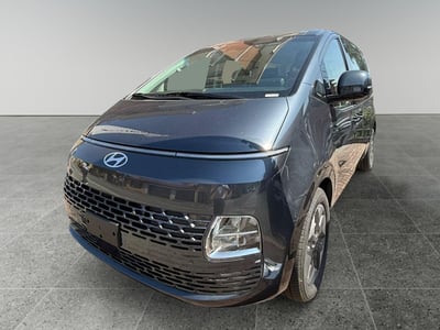 Hyundai Staria 1.6 hev 2wd auto nuova a Cirie&#039;