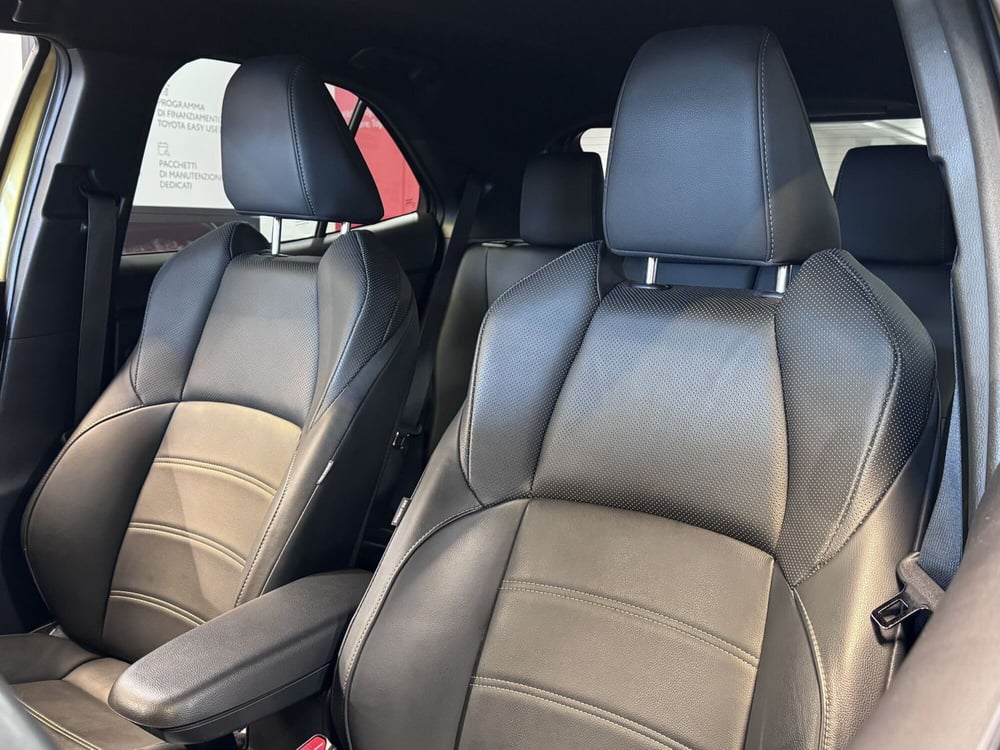Toyota Yaris Cross usata a Brescia (15)