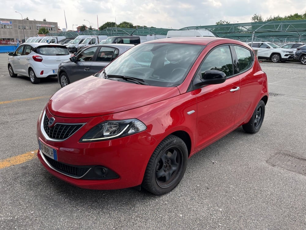 Lancia Ypsilon usata a Torino (2)