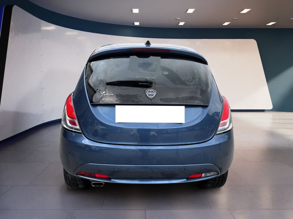 Lancia Ypsilon usata a Torino (6)