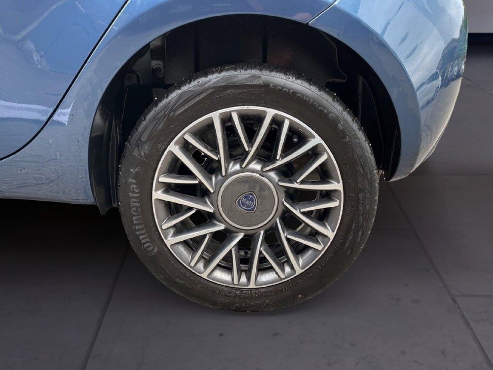 Lancia Ypsilon usata a Torino (8)