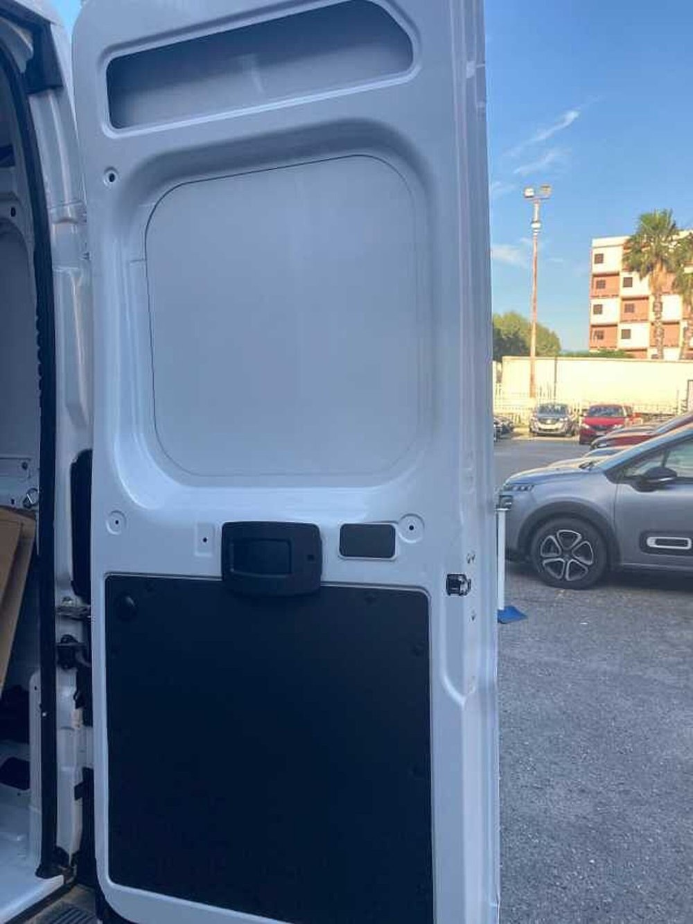Peugeot Boxer Furgone nuova a Messina (13)