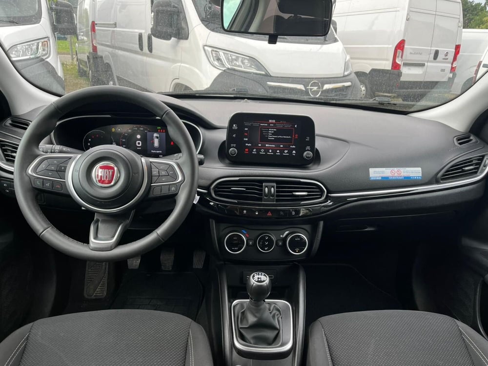Fiat Tipo Station Wagon usata a Milano (15)