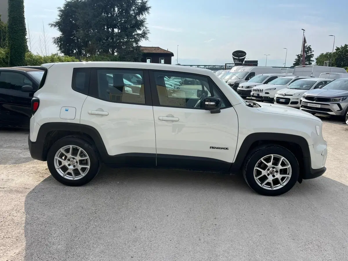 Jeep Renegade usata a Milano (5)