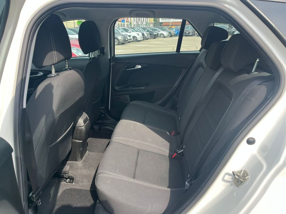 Fiat Tipo Station Wagon usata a Milano (13)