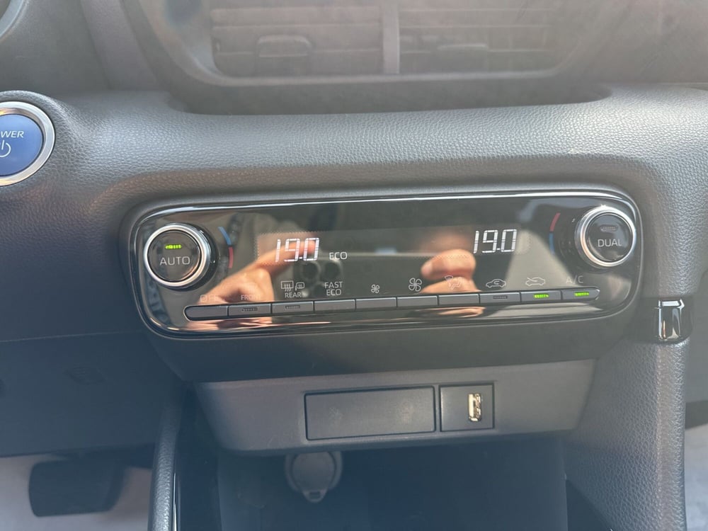 Toyota Yaris usata a Siracusa (14)