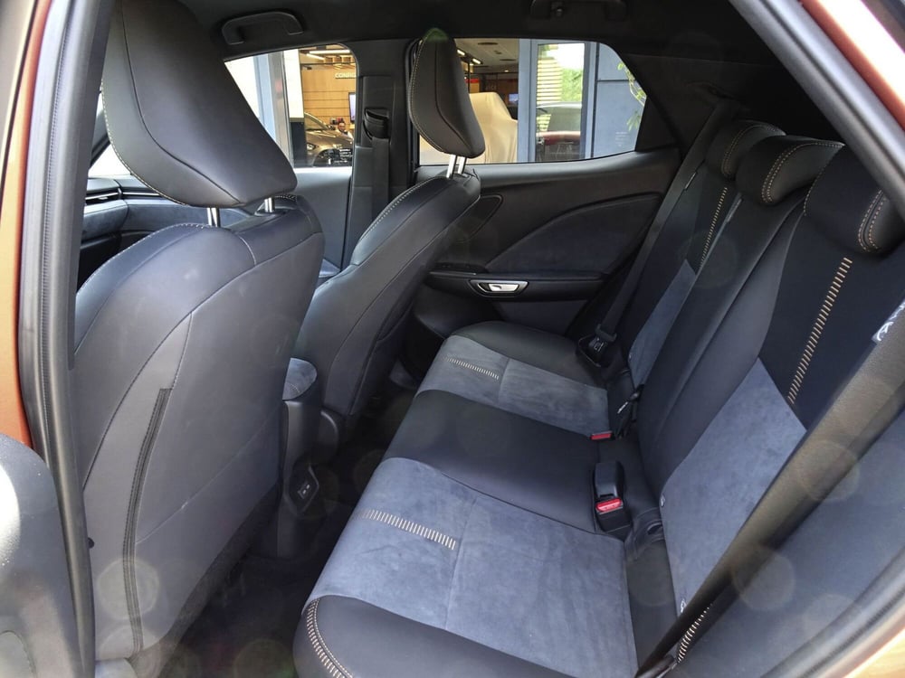 Lexus LBX usata a Treviso (10)