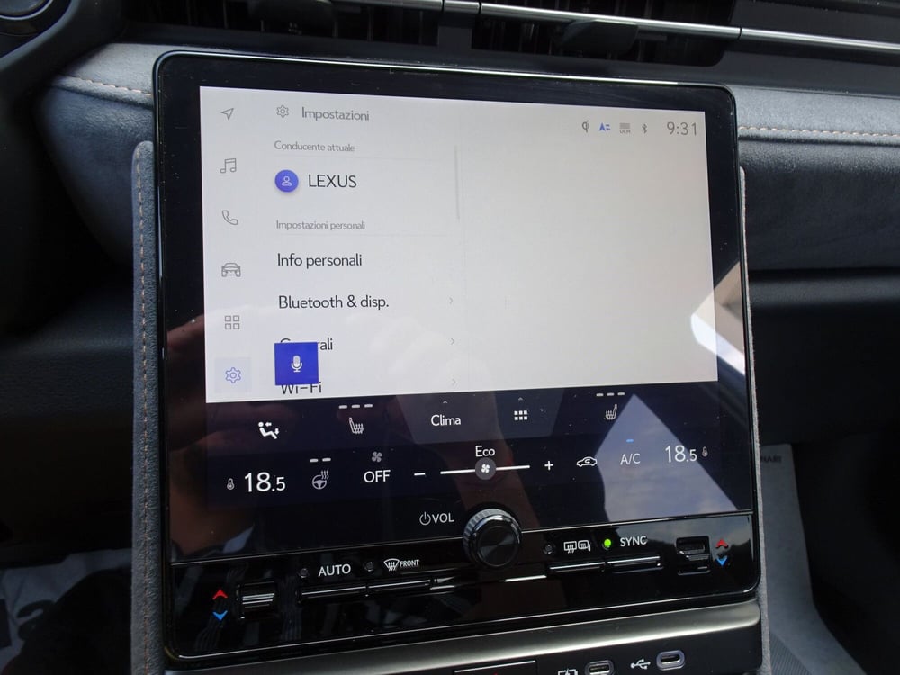 Lexus LBX usata a Treviso (18)