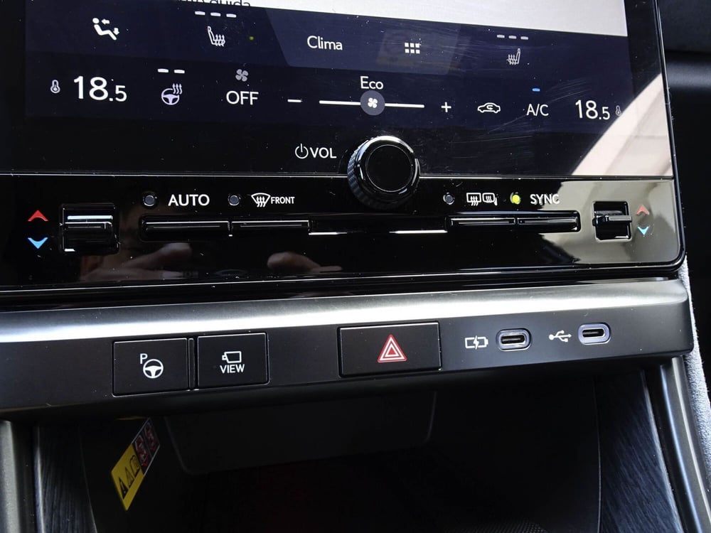 Lexus LBX usata a Treviso (19)