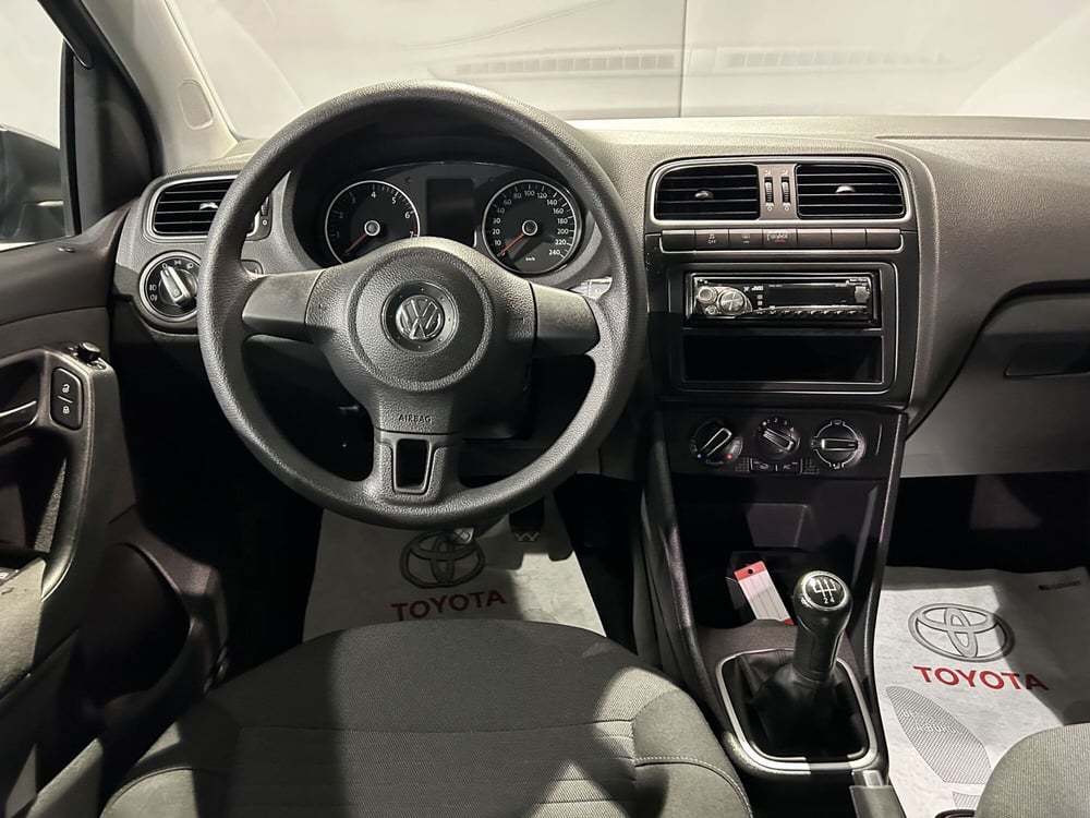 Volkswagen Polo usata a Milano (10)