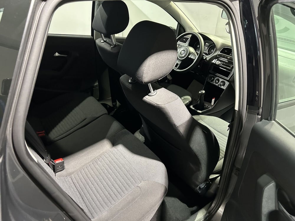 Volkswagen Polo usata a Milano (14)