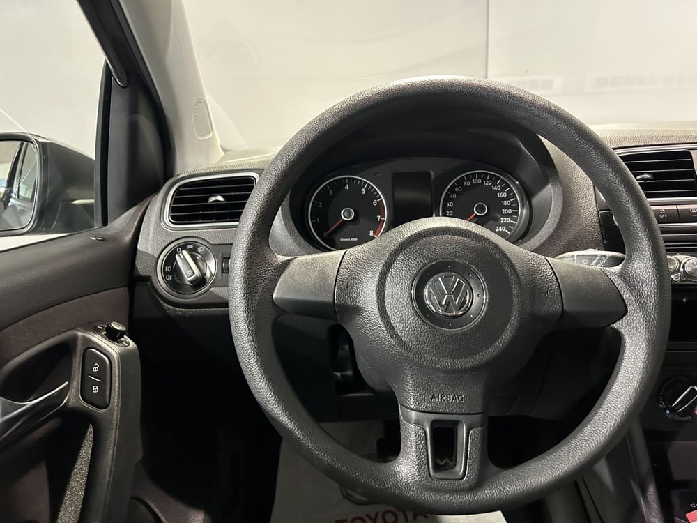 Volkswagen Polo usata a Milano (8)