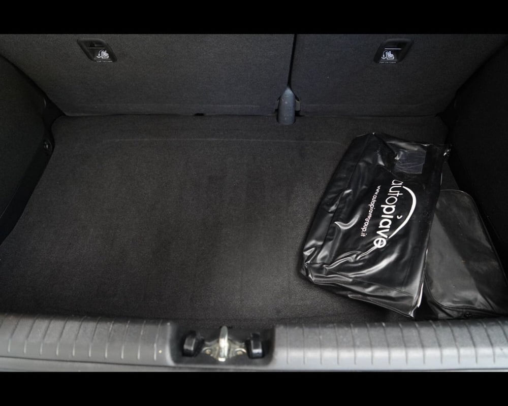 Hyundai i20 usata a Venezia (15)
