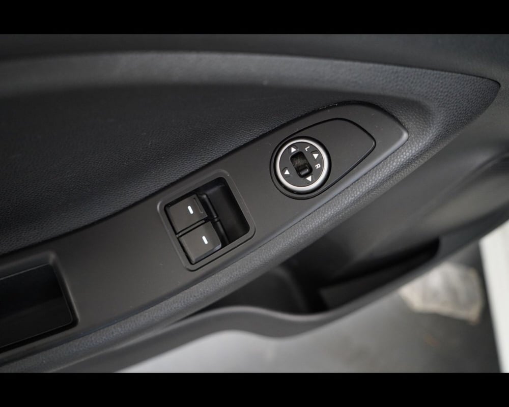 Hyundai i20 usata a Venezia (17)