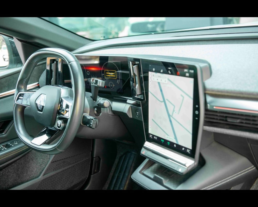 Renault Megane E-Tech Electric usata a Venezia (13)
