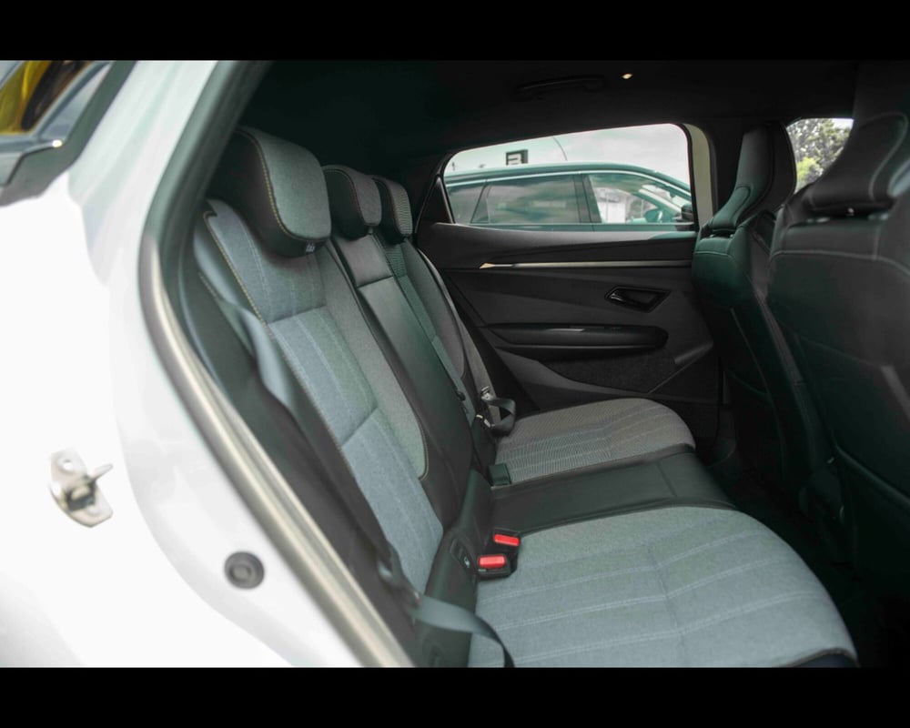 Renault Megane E-Tech Electric usata a Venezia (14)
