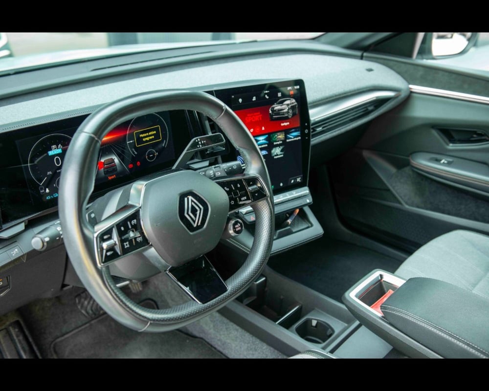 Renault Megane E-Tech Electric usata a Venezia (19)