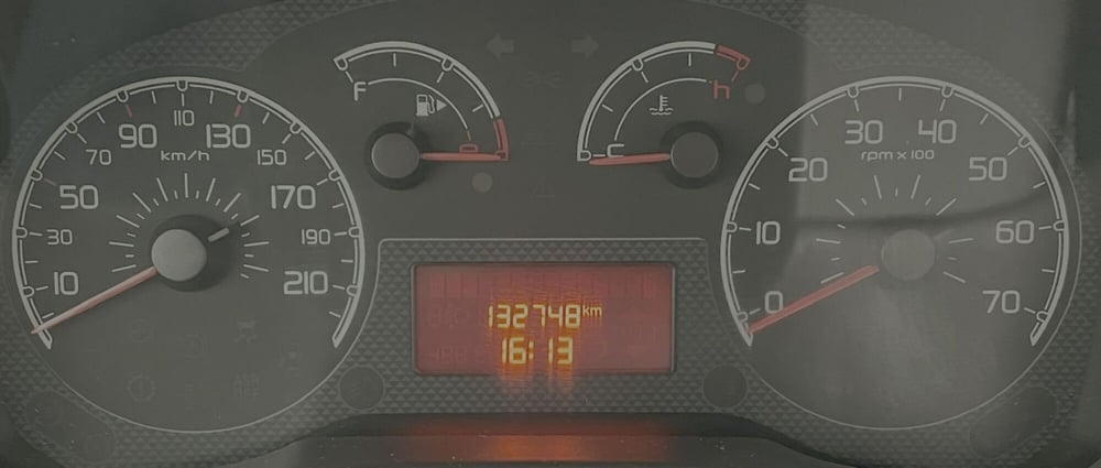 Fiat QUBO usata a Novara (14)
