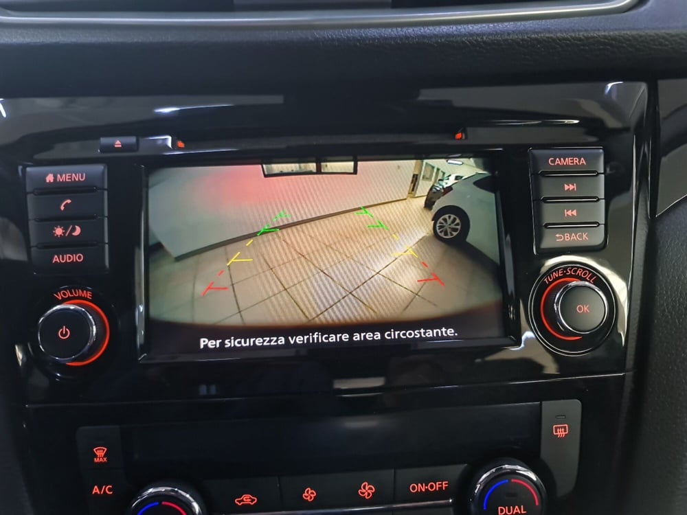 Nissan Qashqai usata a Bologna (16)