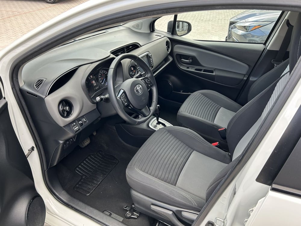 Toyota Yaris usata a Bologna (9)