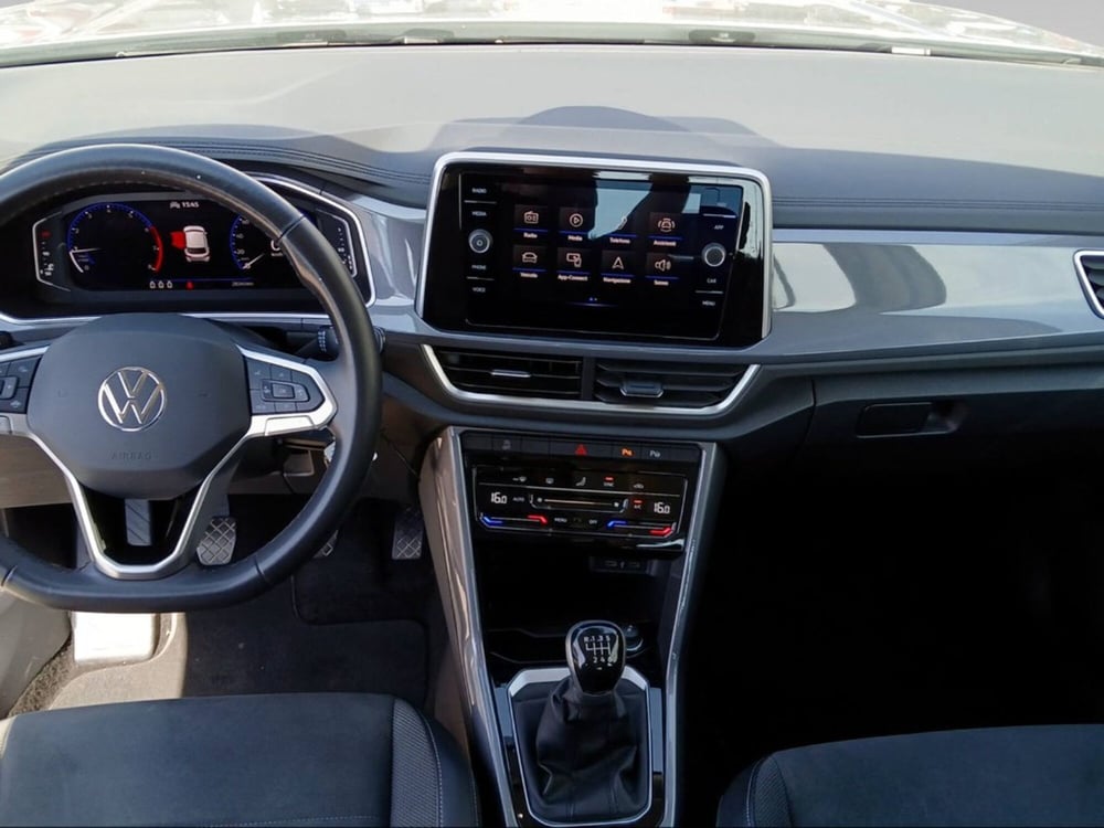 Volkswagen T-Roc usata a Livorno (10)