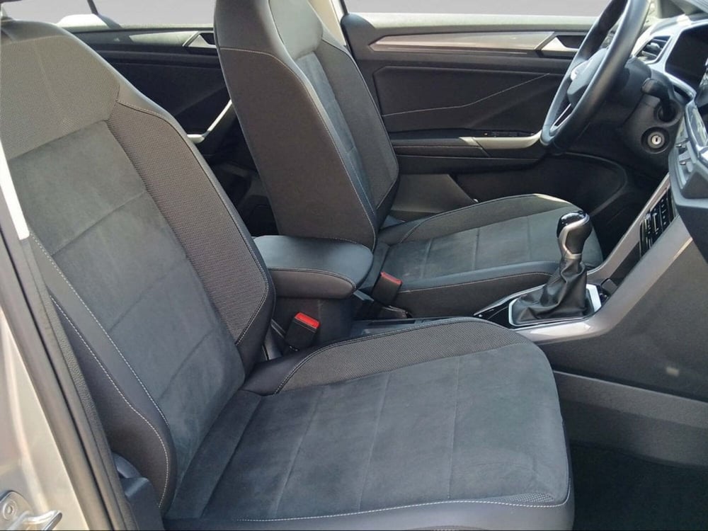 Volkswagen T-Roc usata a Livorno (12)