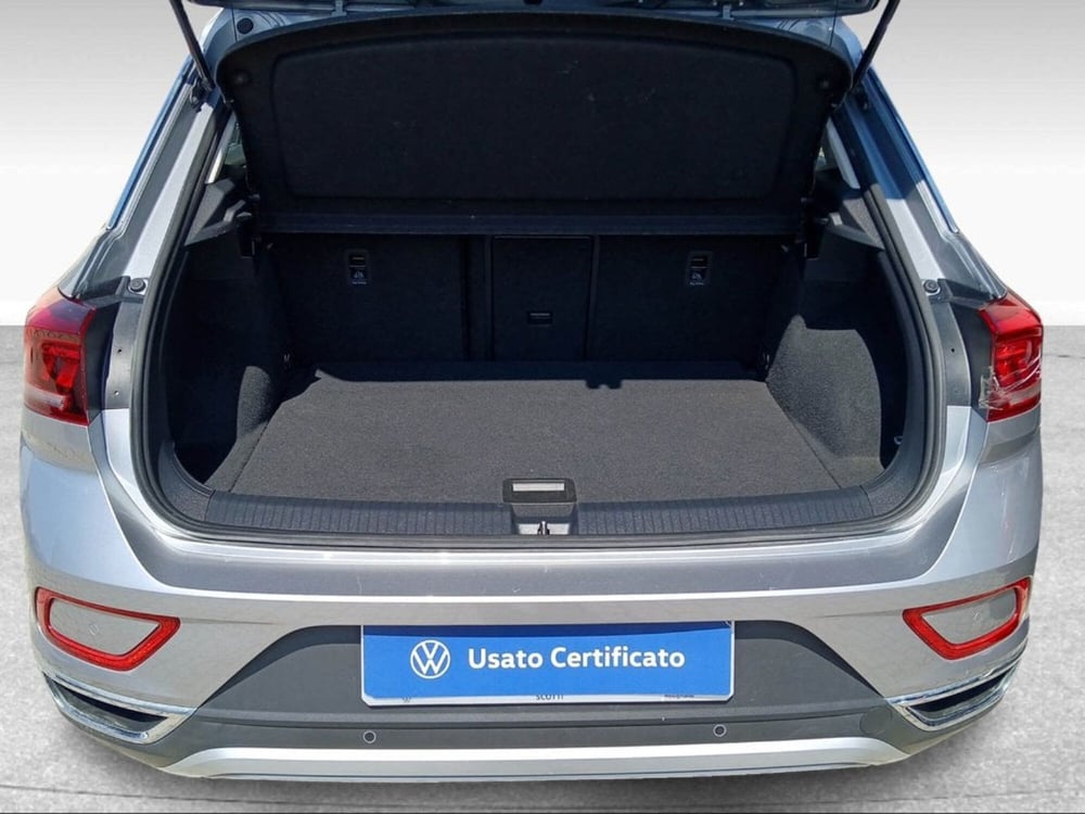 Volkswagen T-Roc usata a Livorno (14)