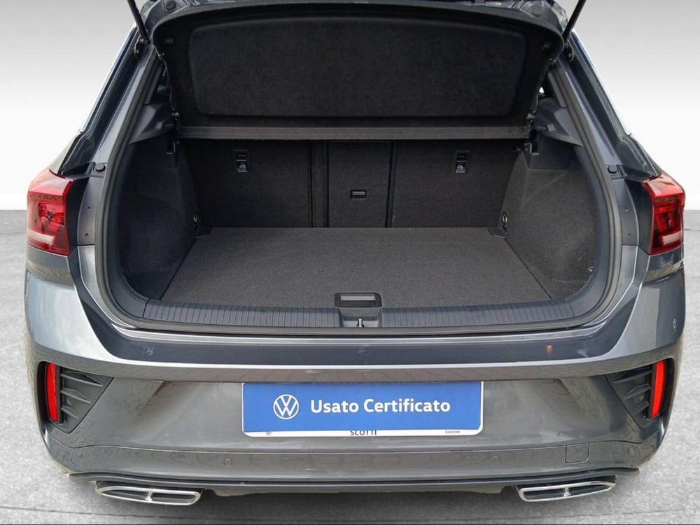 Volkswagen T-Roc usata a Livorno (14)