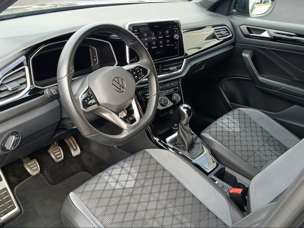 Volkswagen T-Roc usata a Livorno (6)