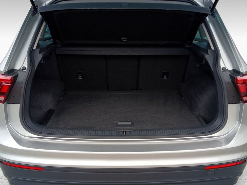 Volkswagen Tiguan usata a Livorno (14)
