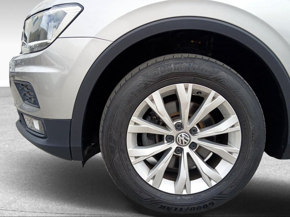 Volkswagen Tiguan usata a Livorno (15)