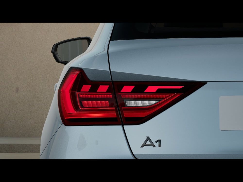 Audi A1 Sportback nuova a Livorno (7)