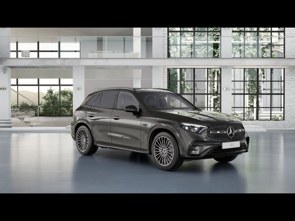 Mercedes-Benz GLC SUV nuova a Grosseto