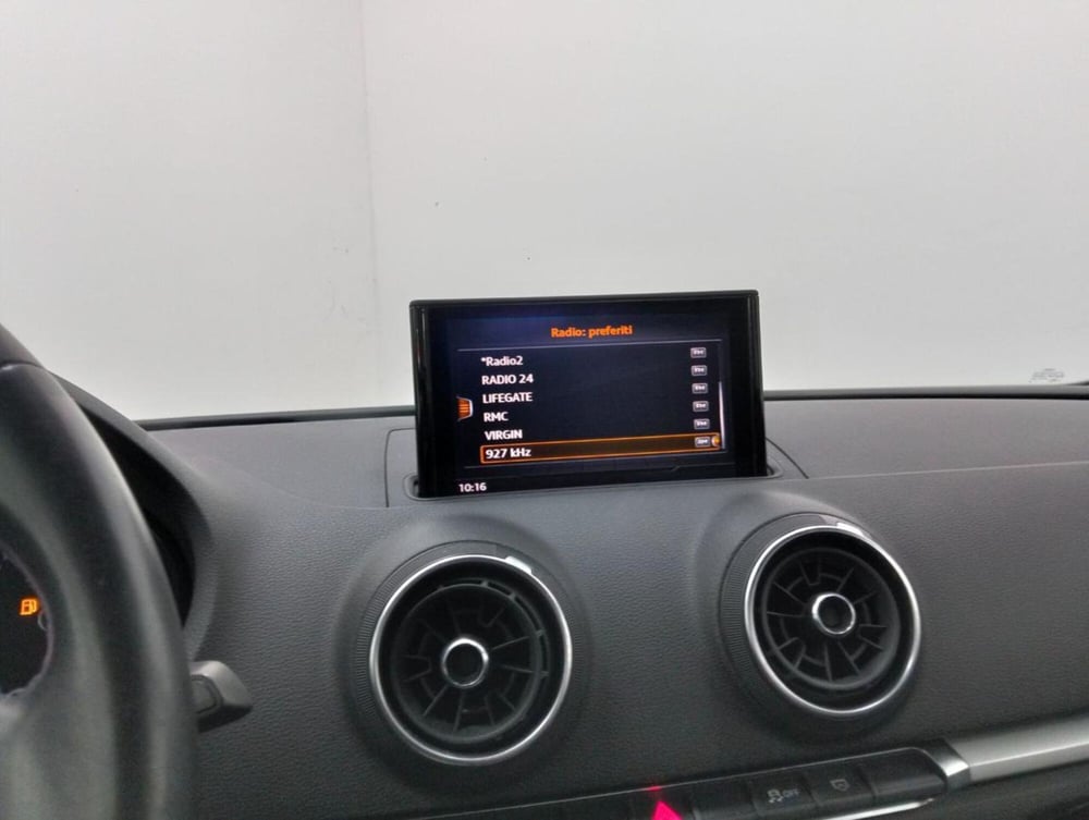 Audi A3 Sportback usata a Como (13)